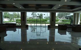 Opulent By Udman Chhattarpur